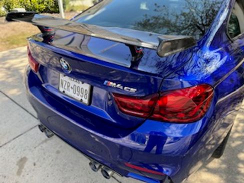 Used 2019 BMW M4 CS w/ Executive Package image 32