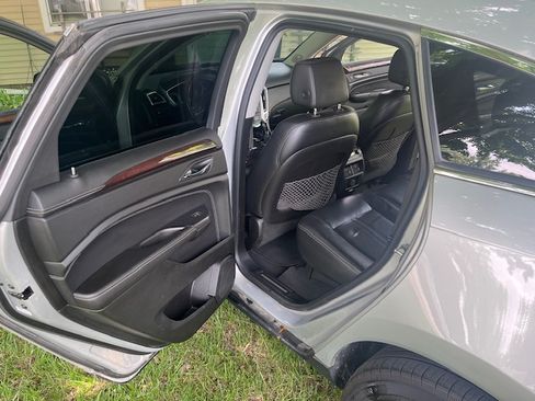 Used 2012 Cadillac SRX Premium image 10