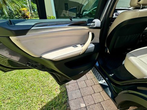 Used 2013 BMW X5 xDrive35i AWD/4WD image 24