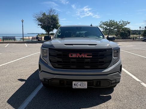 Used 2024 GMC Sierra 1500 Elevation AWD/4WD image 13
