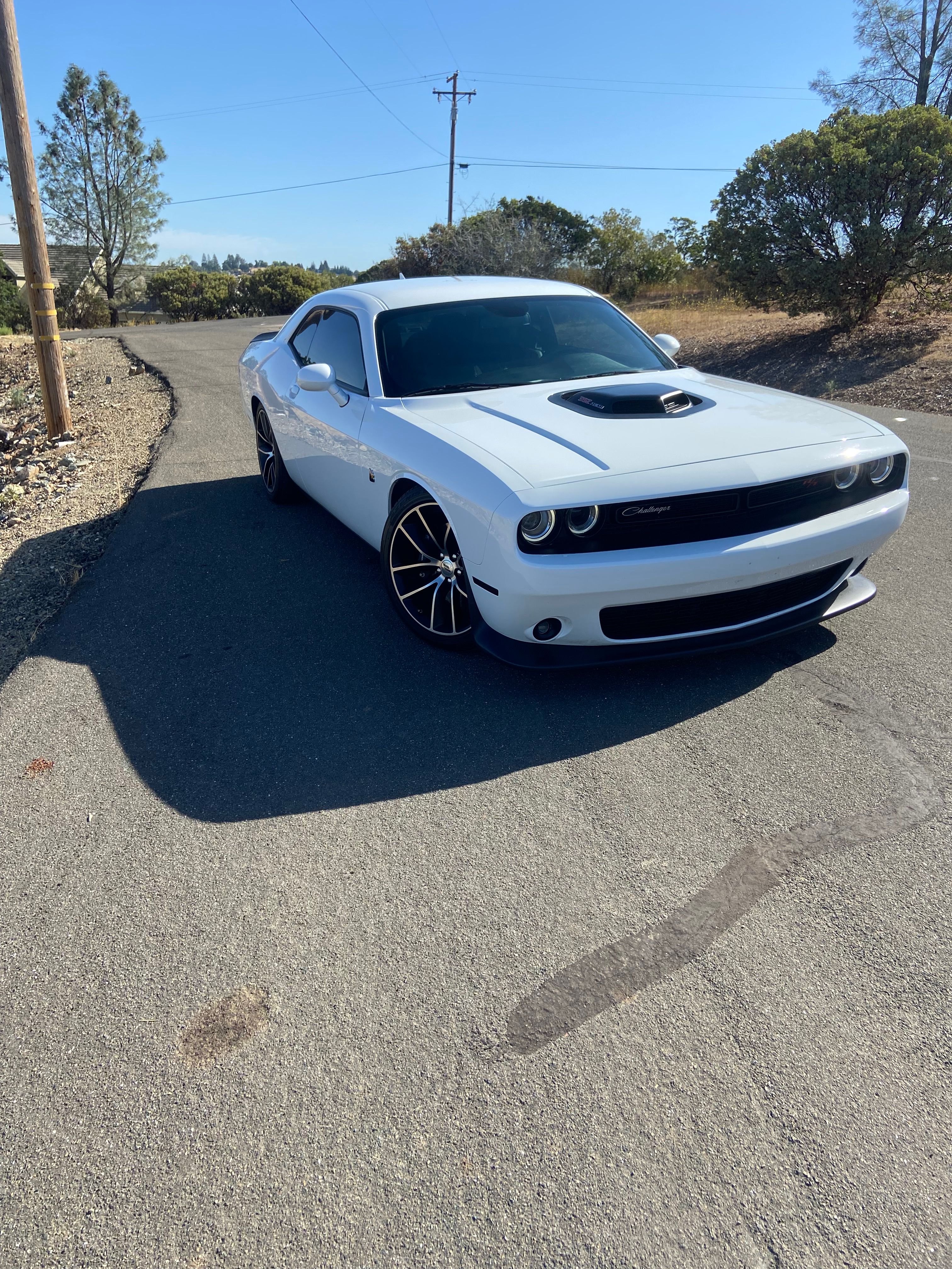 Used 2018 Dodge Challenger R/T Scat Pack RWD image 6