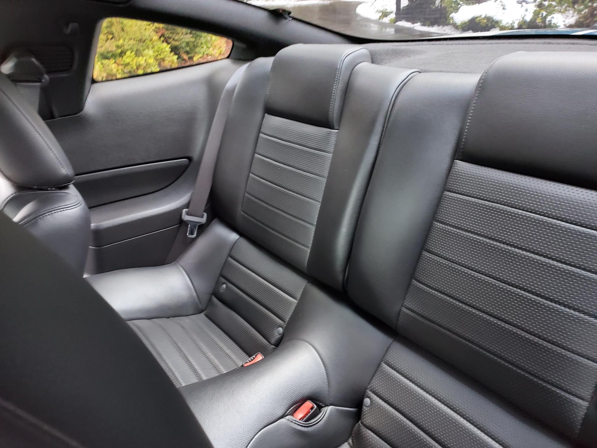 Used 2007 Ford Mustang GT Premium RWD image 6
