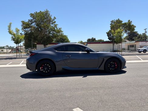 Used 2024 Toyota GR86 Premium w/ Performance Package RWD image 11
