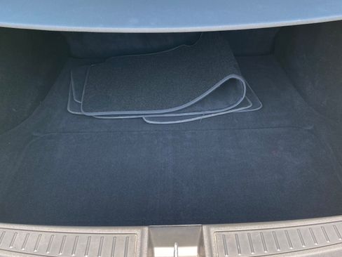 Used 2015 Tesla Model S P85D image 11