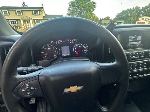 Used 2014 Chevrolet Silverado 1500 W/T w/ Trailering Package RWD image 9