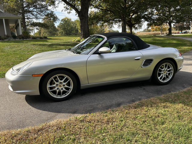 Used 2003 Porsche Boxster RWD image 9