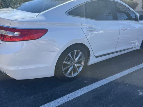 Used 2016 Hyundai Azera image 1