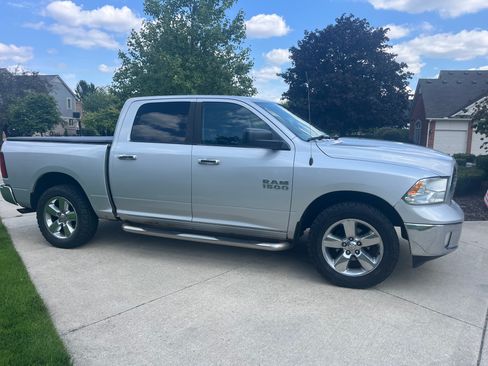 Used 2015 RAM 1500 Big Horn AWD/4WD image 10