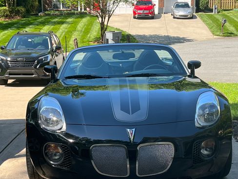 Used 2008 Pontiac Solstice GXP w/ Premium Package RWD image 4