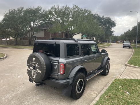 Used 2022 Ford Bronco Badlands w/ Sasquatch Package image 6