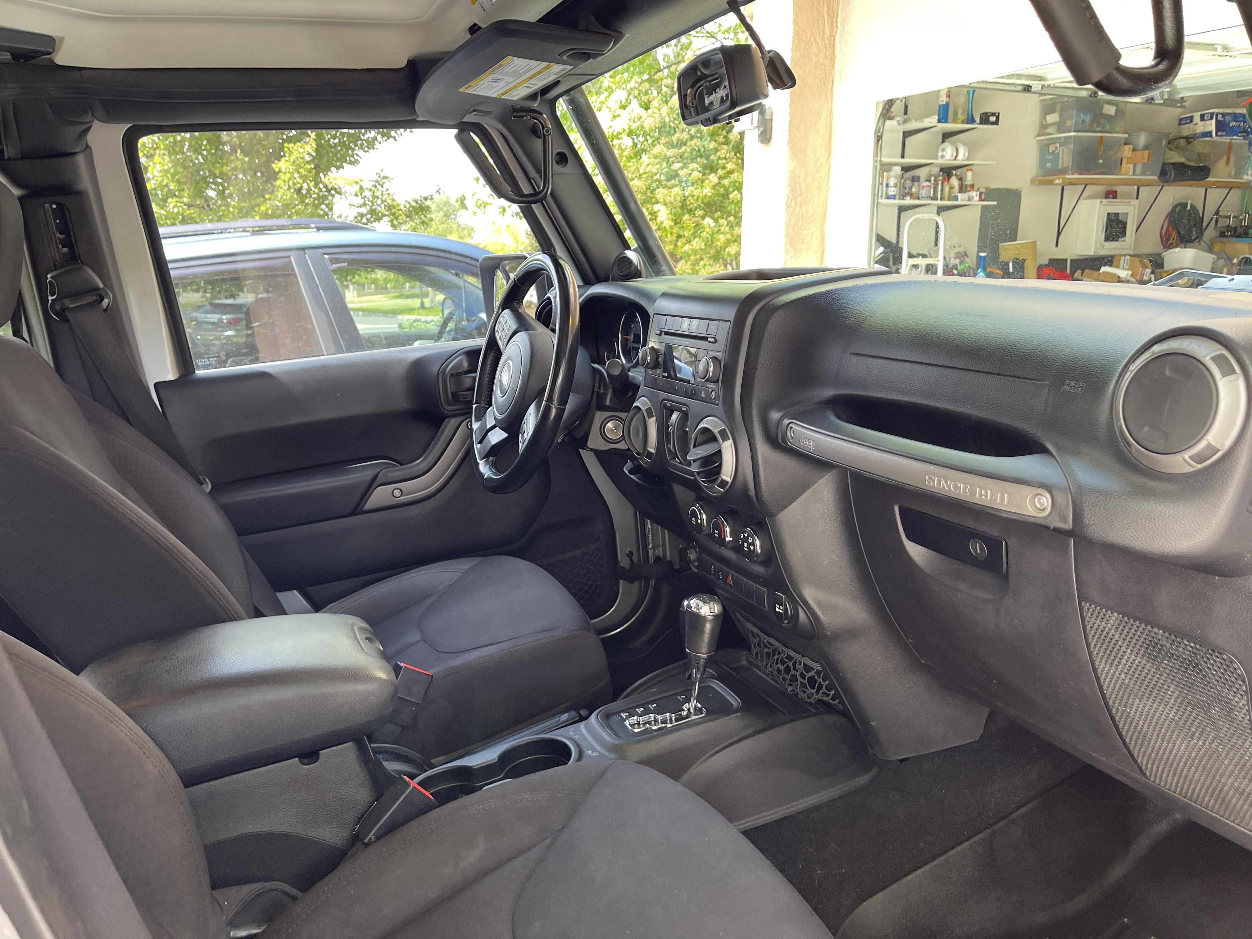 Used 2014 Jeep Wrangler Unlimited Sport w/ Quick Order Package 24S AWD/4WD image 15