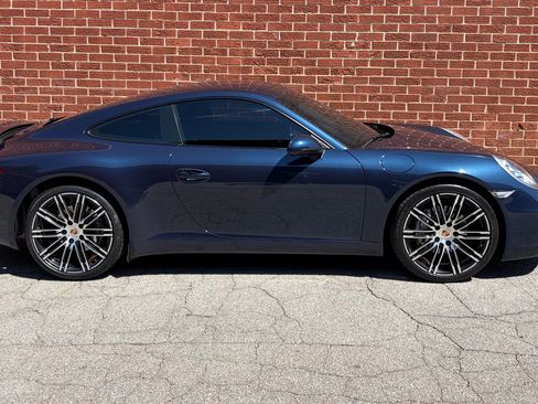 Used 2015 Porsche 911 Carrera image 1
