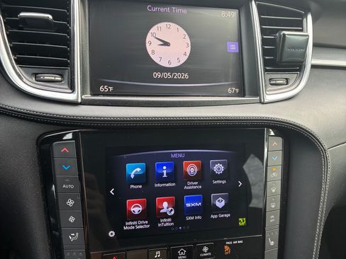 Used 2019 INFINITI QX50 Luxe w/ Cargo Package AWD/4WD image 13