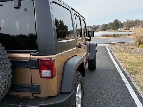 Used 2015 Jeep Wrangler Unlimited Sport w/ Quick Order Package 24S image 20