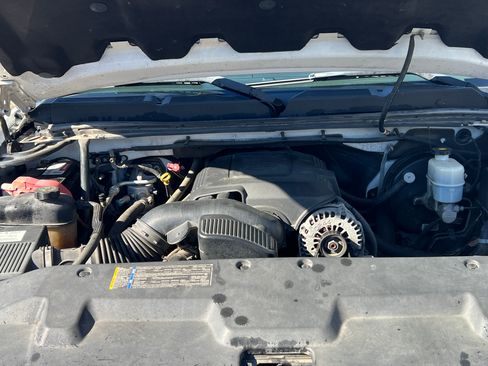 Used 2008 Chevrolet Silverado 1500 LT w/ 1LT Convenience Package image 13