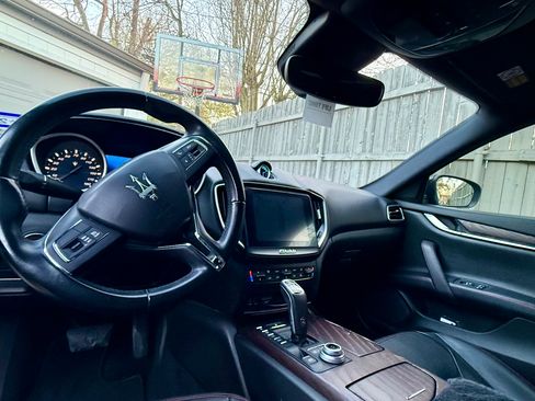 Used 2019 Maserati Ghibli image 4