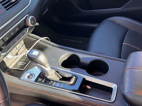 Used 2020 Nissan Altima 2.5 SR image 10