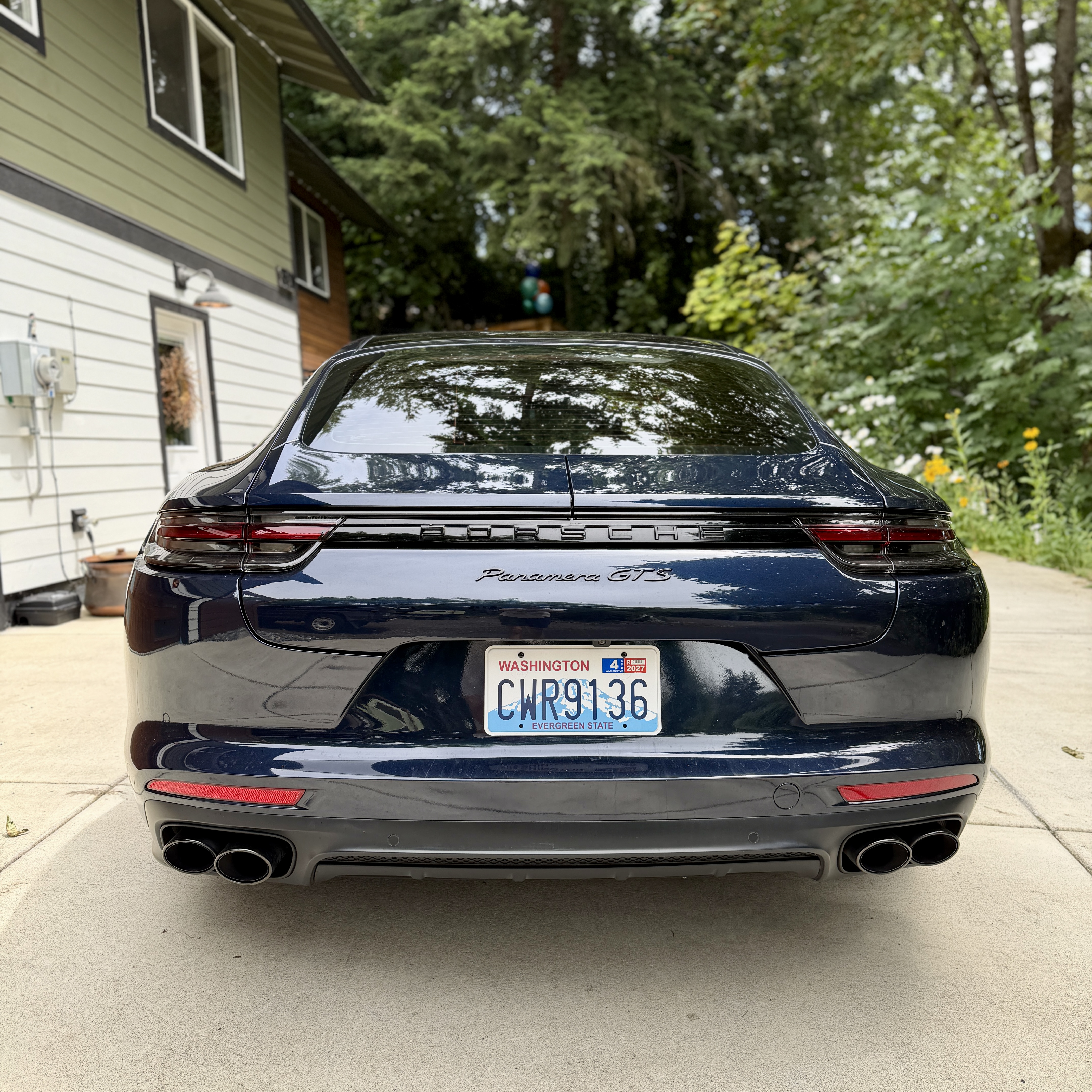Used 2019 Porsche Panamera GTS AWD/4WD image 6