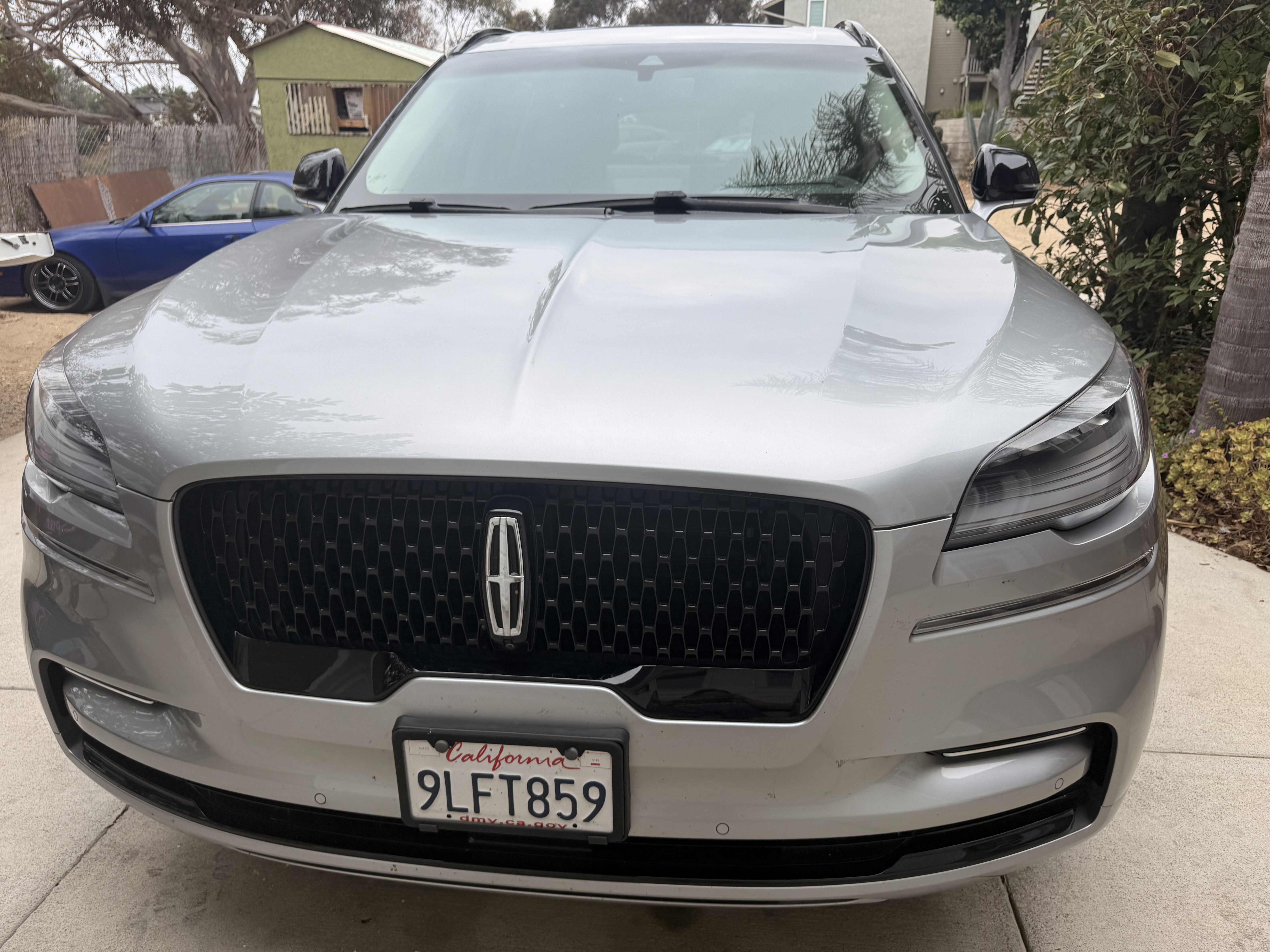 Used 2023 Lincoln Aviator Reserve w/ Equipment Group 201A AWD/4WD image 4