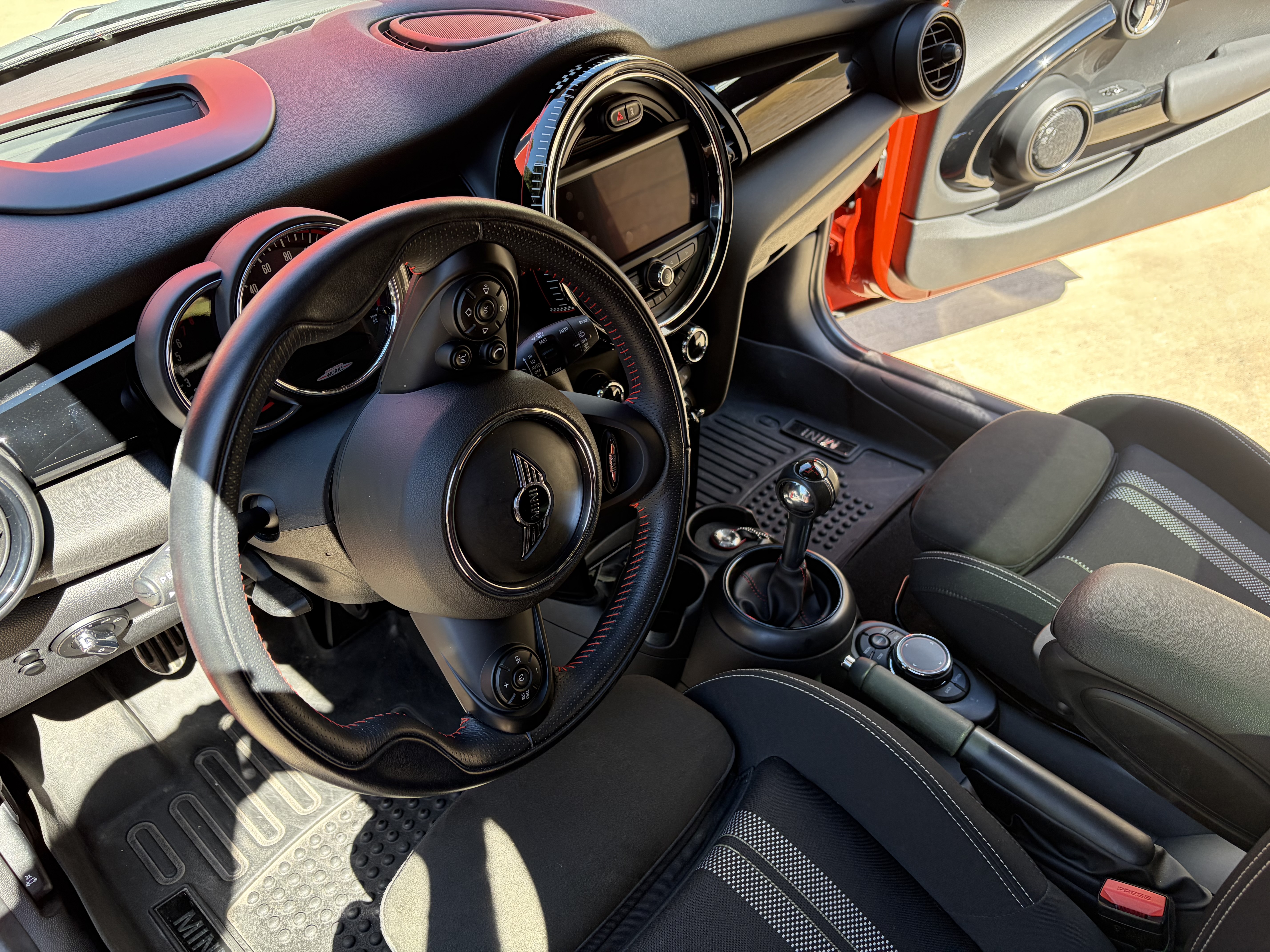 Used 2019 MINI Cooper John Cooper Works w/ Storage Package FWD image 10