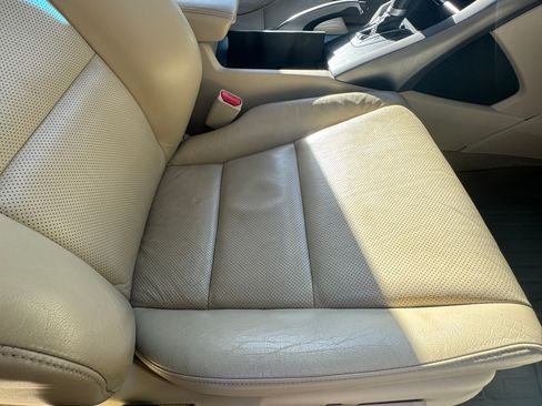 Used 2010 Acura TSX Sedan image 1