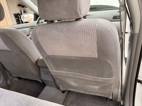 Used 2005 Toyota Corolla CE image 19