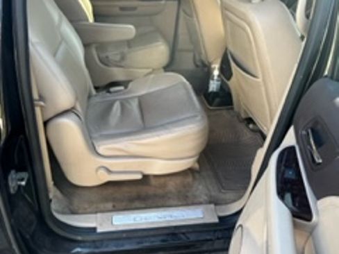 Used 2012 GMC Yukon XL Denali image 10