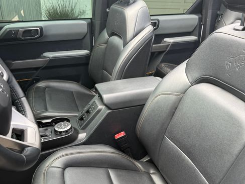 Used 2021 Ford Bronco Badlands AWD/4WD image 10