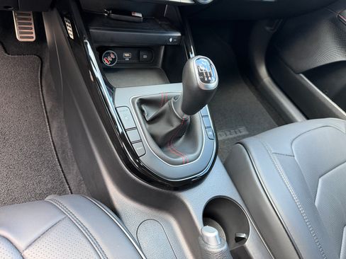 Used 2023 Kia Forte GT FWD image 17