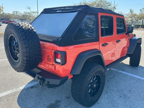 Used 2020 Jeep Wrangler Unlimited Sport image 4