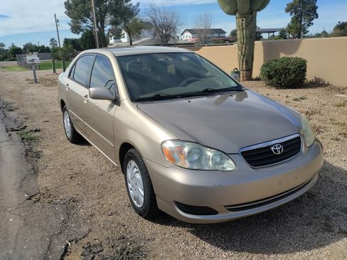 Used 2005 Toyota Corolla LE image 6