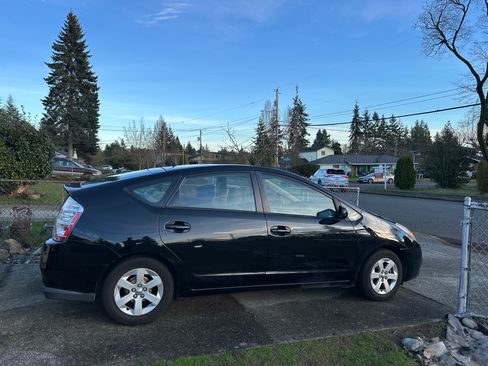 Used 2006 Toyota Prius Hatchback 4D image 10