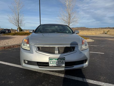 Used 2008 Nissan Altima 3.5 SE w/ Premium Pkg image 4
