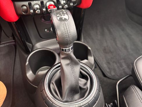 Used 2016 MINI Cooper S FWD image 8