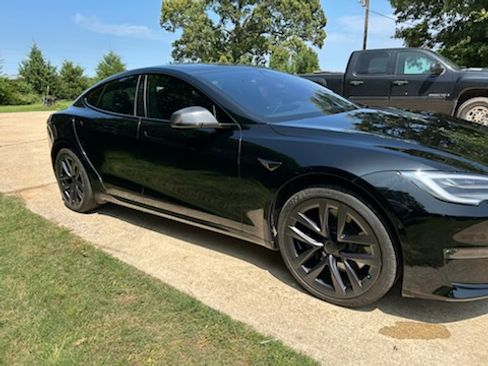 Used 2021 Tesla Model S Plaid AWD/4WD image 4
