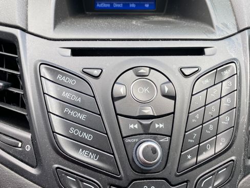 Used 2019 Ford Fiesta SE FWD image 10