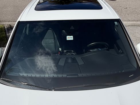 Used 2022 Porsche Cayenne E-Hybrid image 6