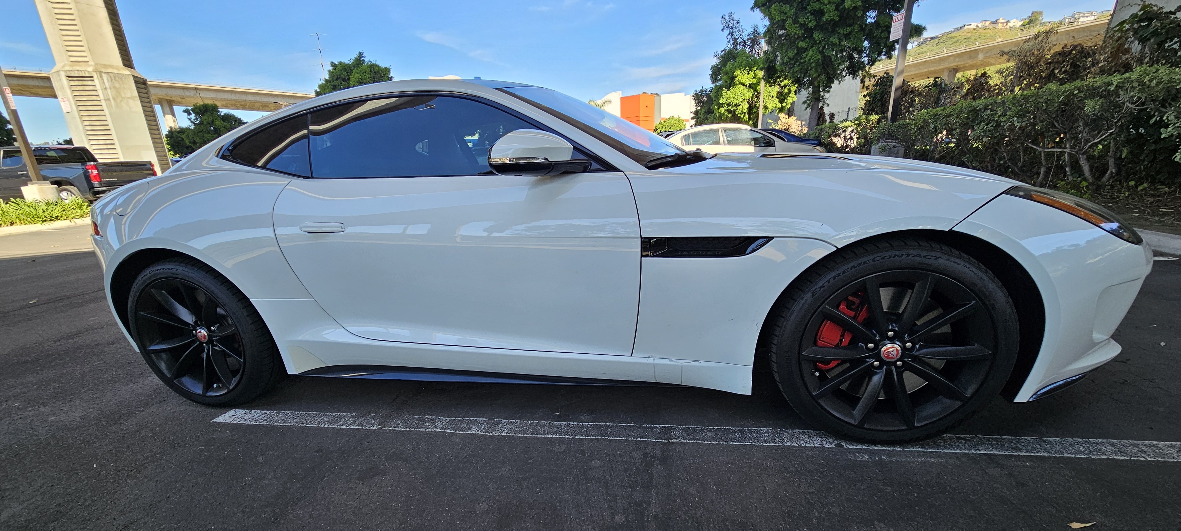 Used 2017 Jaguar F-TYPE S RWD image 6