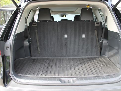 Used 2024 Toyota Grand Highlander AWD Hybrid image 17