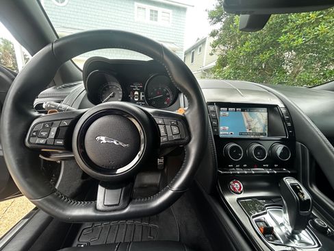 Used 2015 Jaguar F-TYPE S image 6