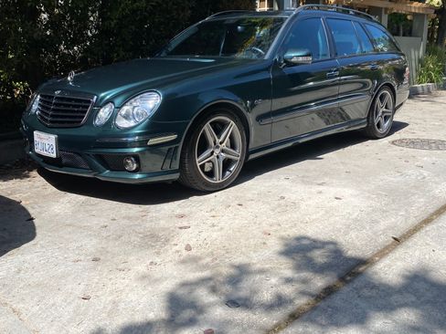 Used 2007 Mercedes-Benz E 63 AMG Wagon image 12