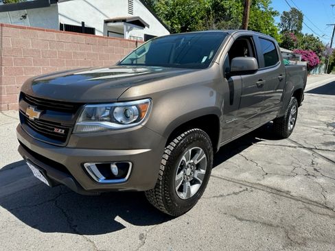 Used 2016 Chevrolet Colorado Z71 image 2