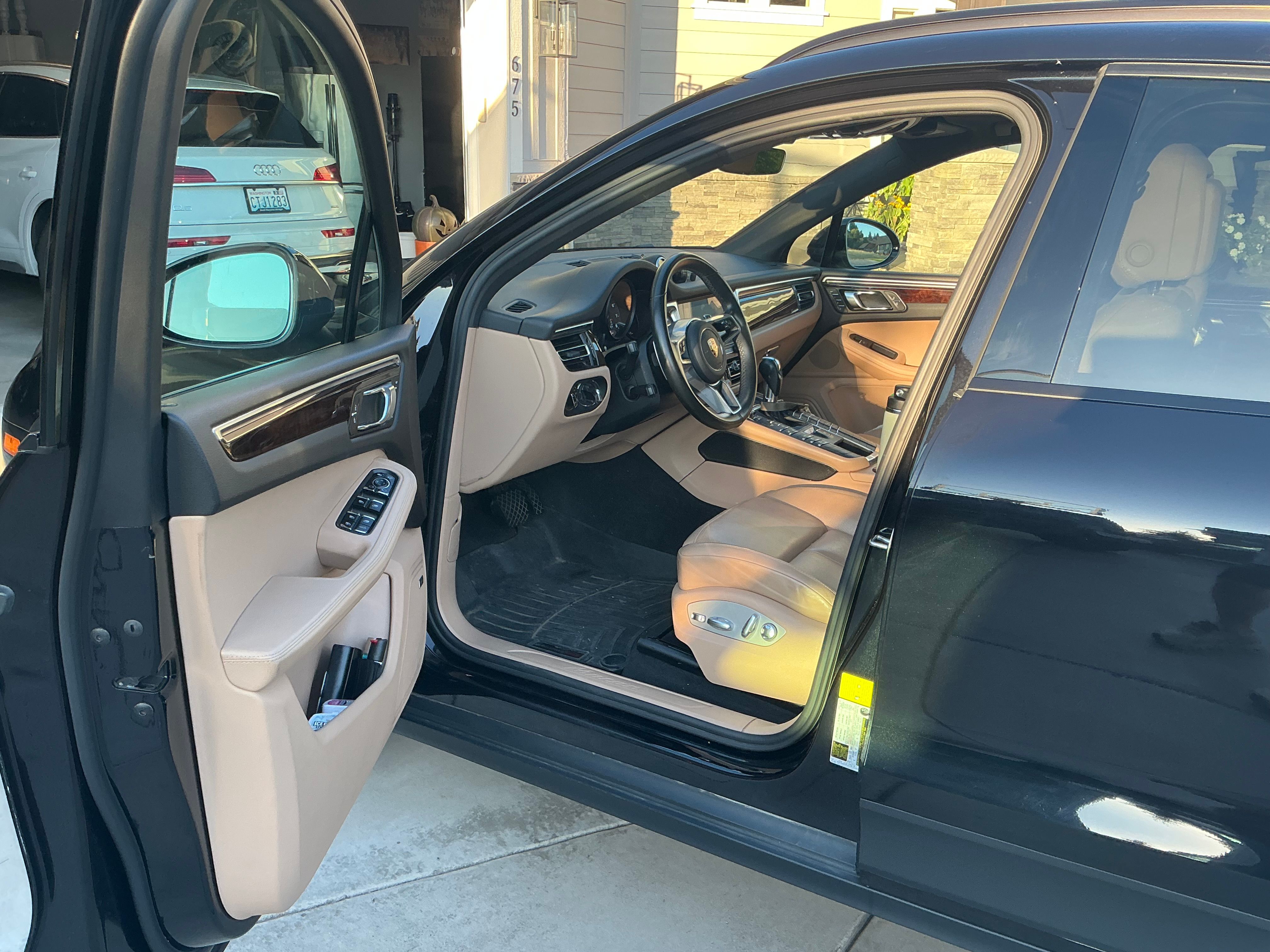 Used 2020 Porsche Macan AWD/4WD image 4