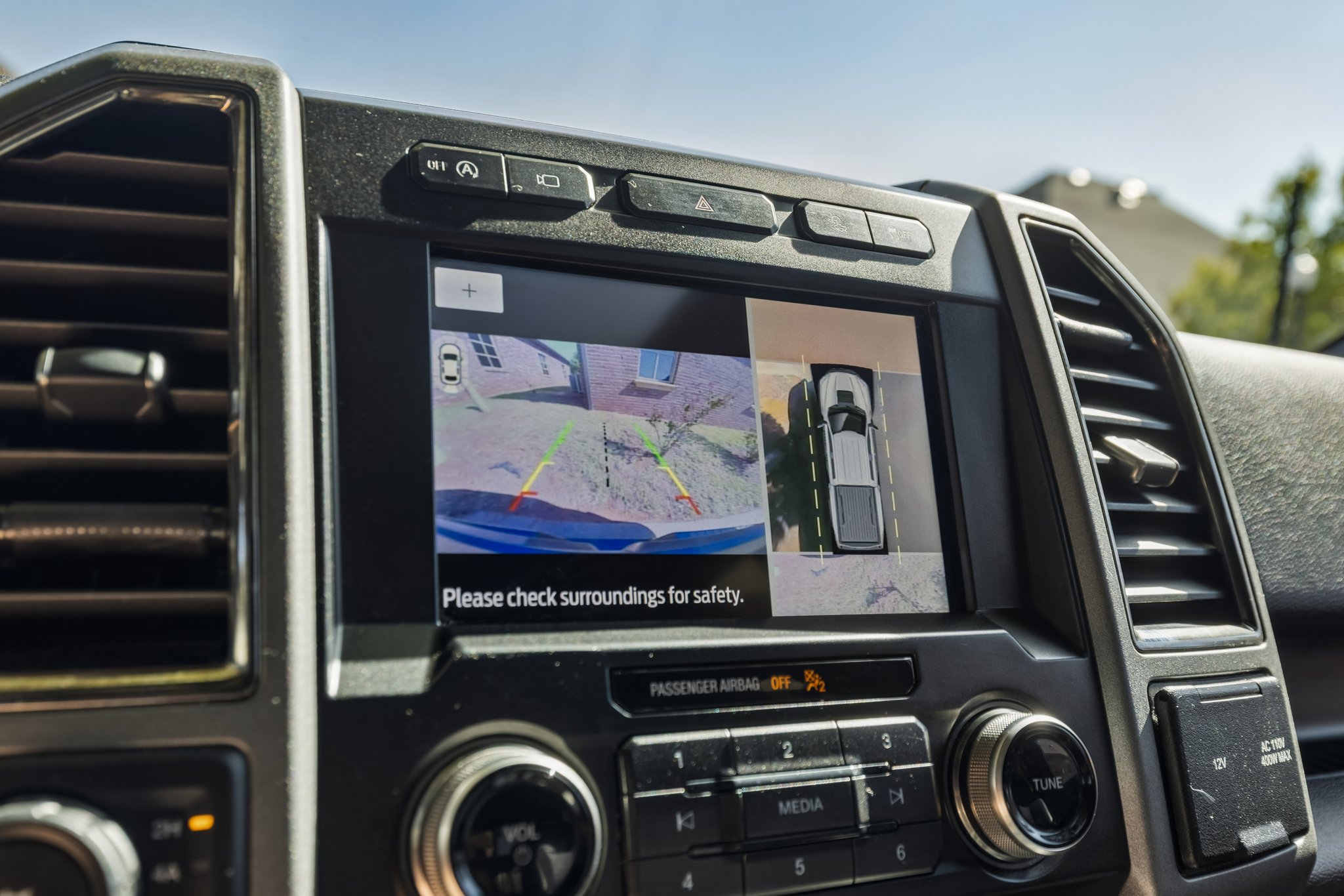 Used 2019 Ford F150 Raptor w/ Equipment Group 802A Luxury AWD/4WD image 21