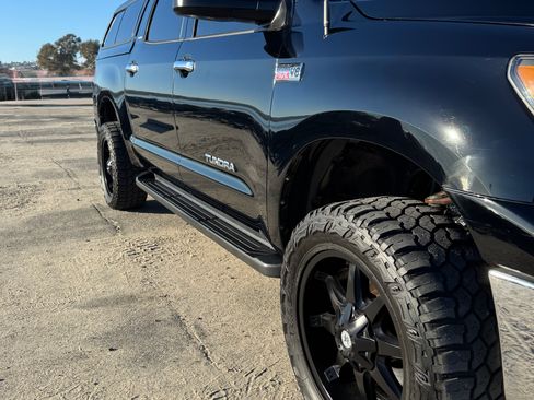 Used 2013 Toyota Tundra Platinum image 9