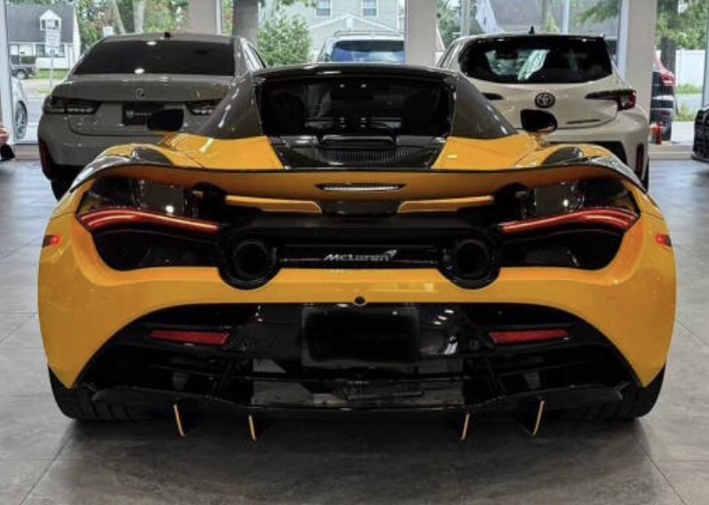 Used 2021 McLaren 720S Spider RWD image 8
