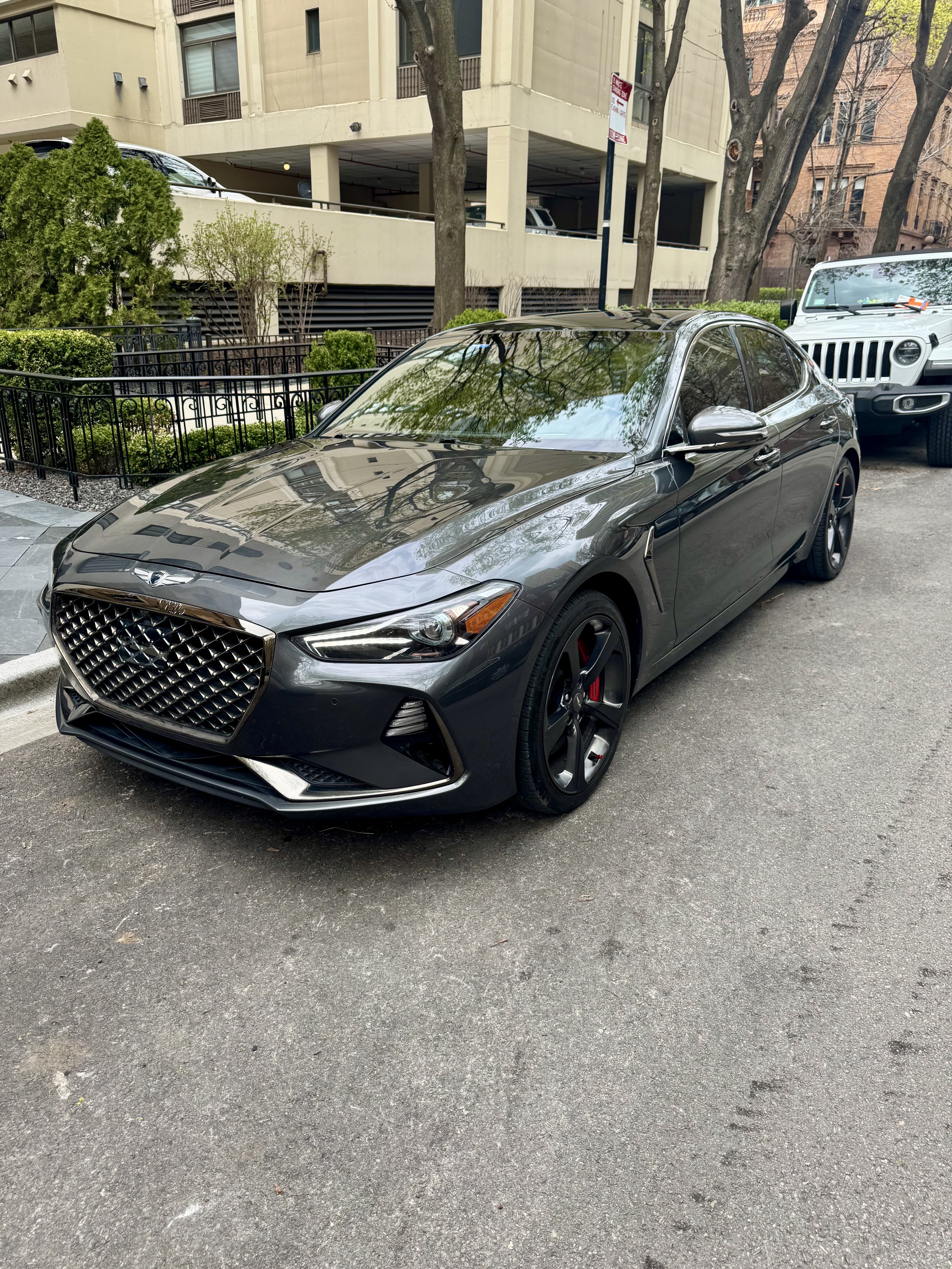 Used 2021 Genesis G70 3.3T w/ Sport Package AWD/4WD image 2