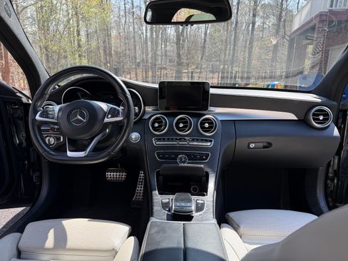 Used 2015 Mercedes-Benz C 300 C 300 4MATIC Sedan 4D image 9