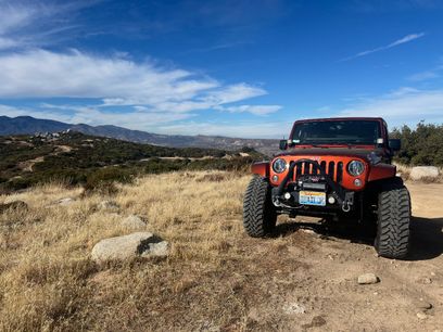 Used 2014 Jeep Wrangler Unlimited Rubicon w/ Connectivity Group