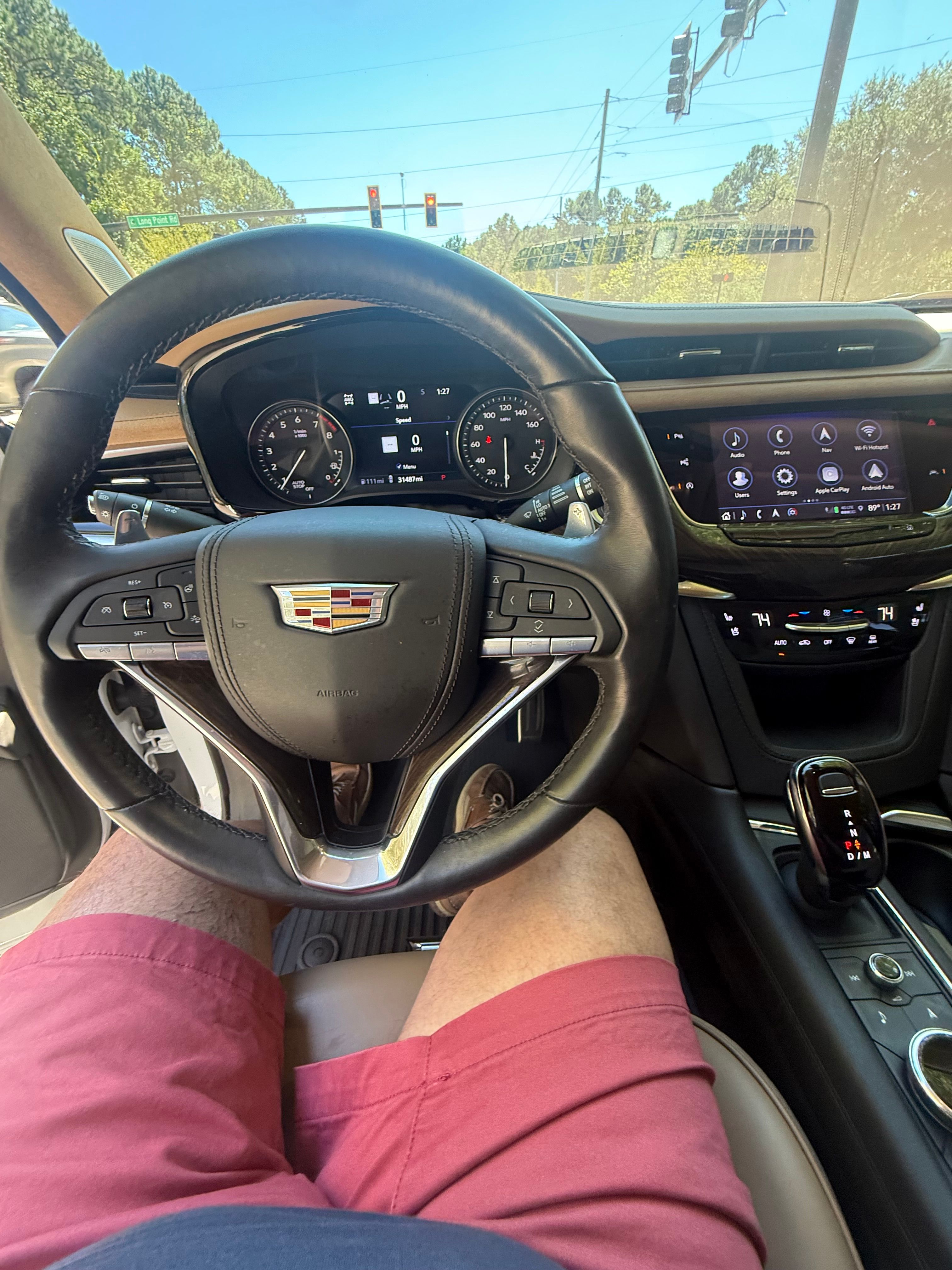 Used 2023 Cadillac XT6 Sport w/ Platinum Package AWD/4WD image 6